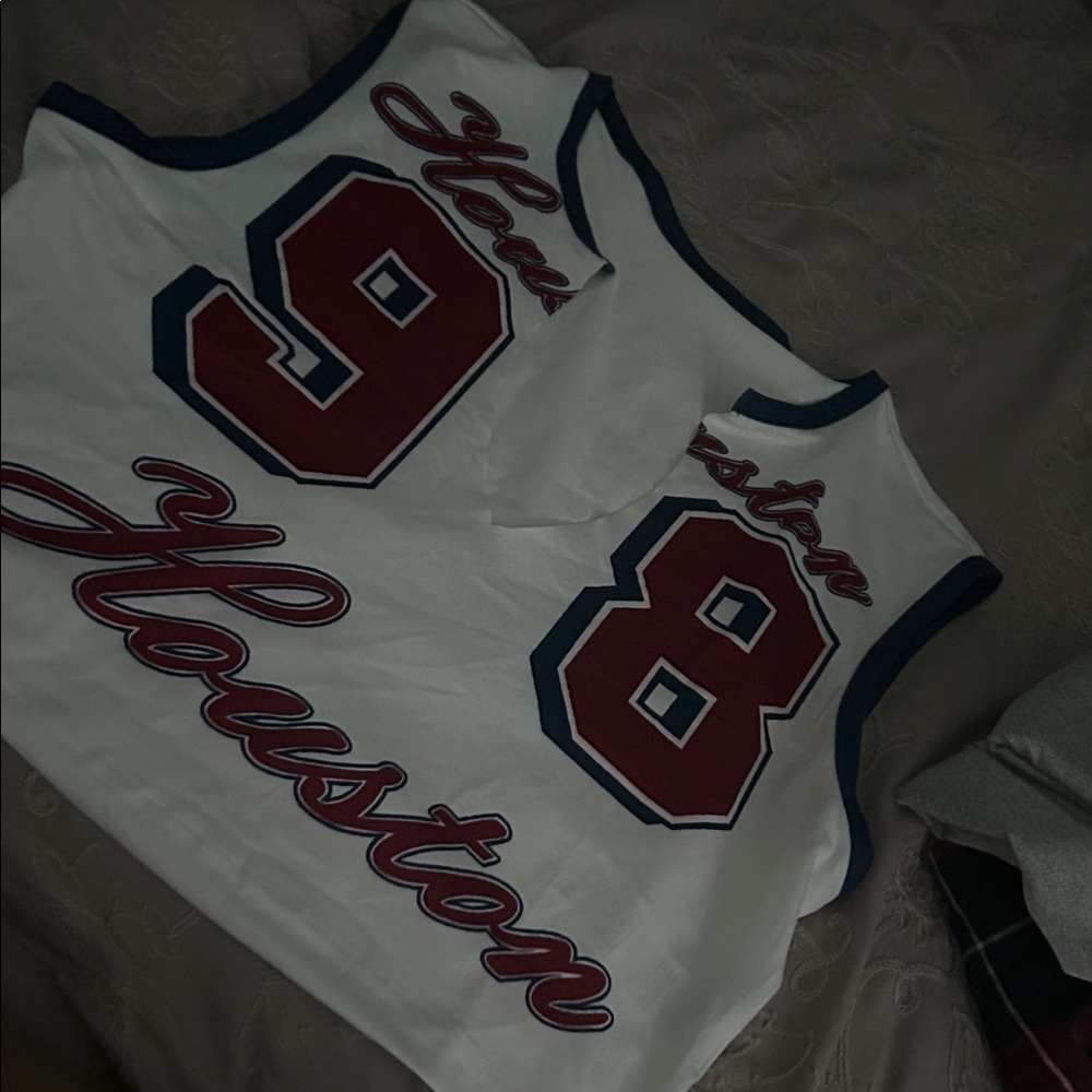 ❤️❤️❤️ Houston 98 Sleeveless Top - White and Red